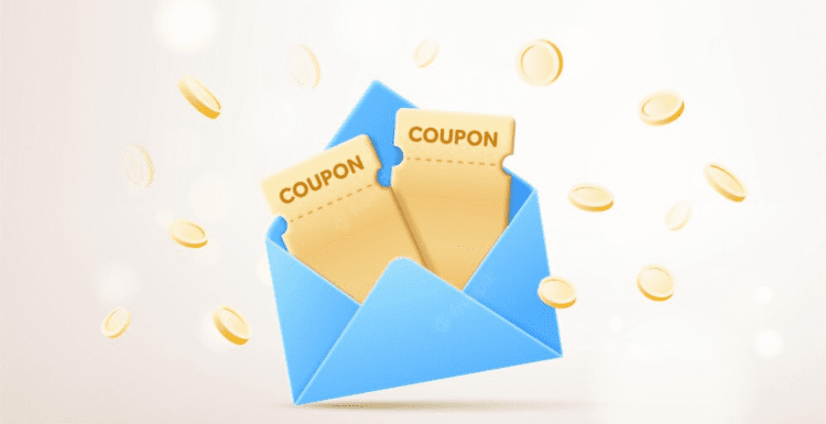 ظرف رسالة صغير فيه كوبونين للدلالة على فائدة كوبونات الخصم- Discount coupons benefit